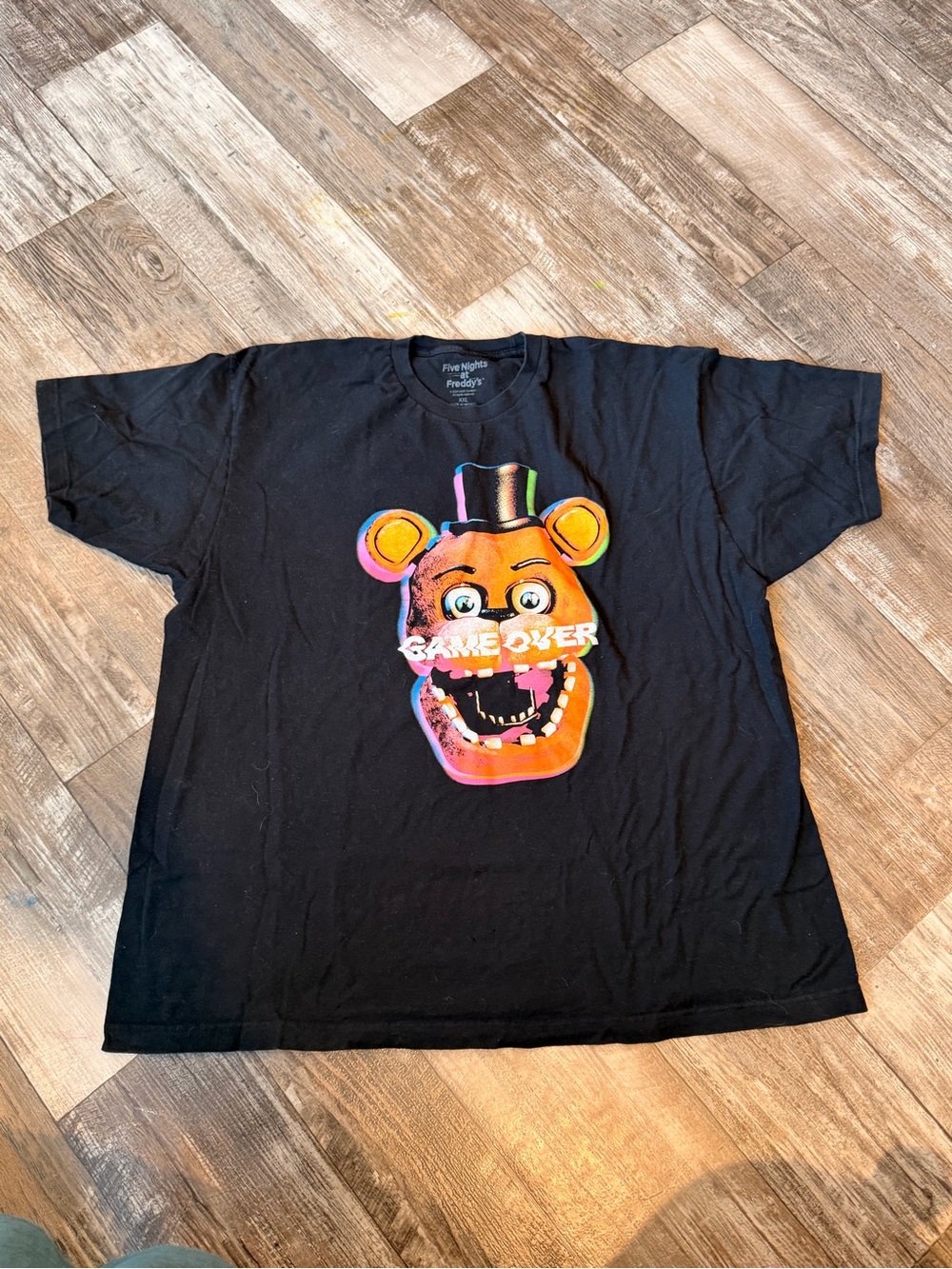 Set of 2 Adult FNAF Graphic Tee set.